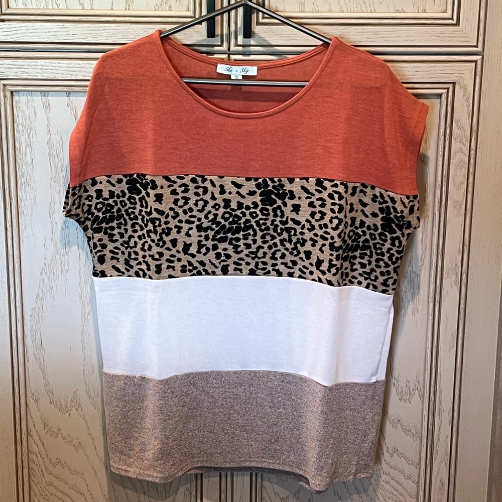 New She + Sky Top